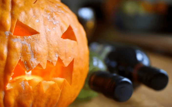 25 oct 16 halloween@2x min